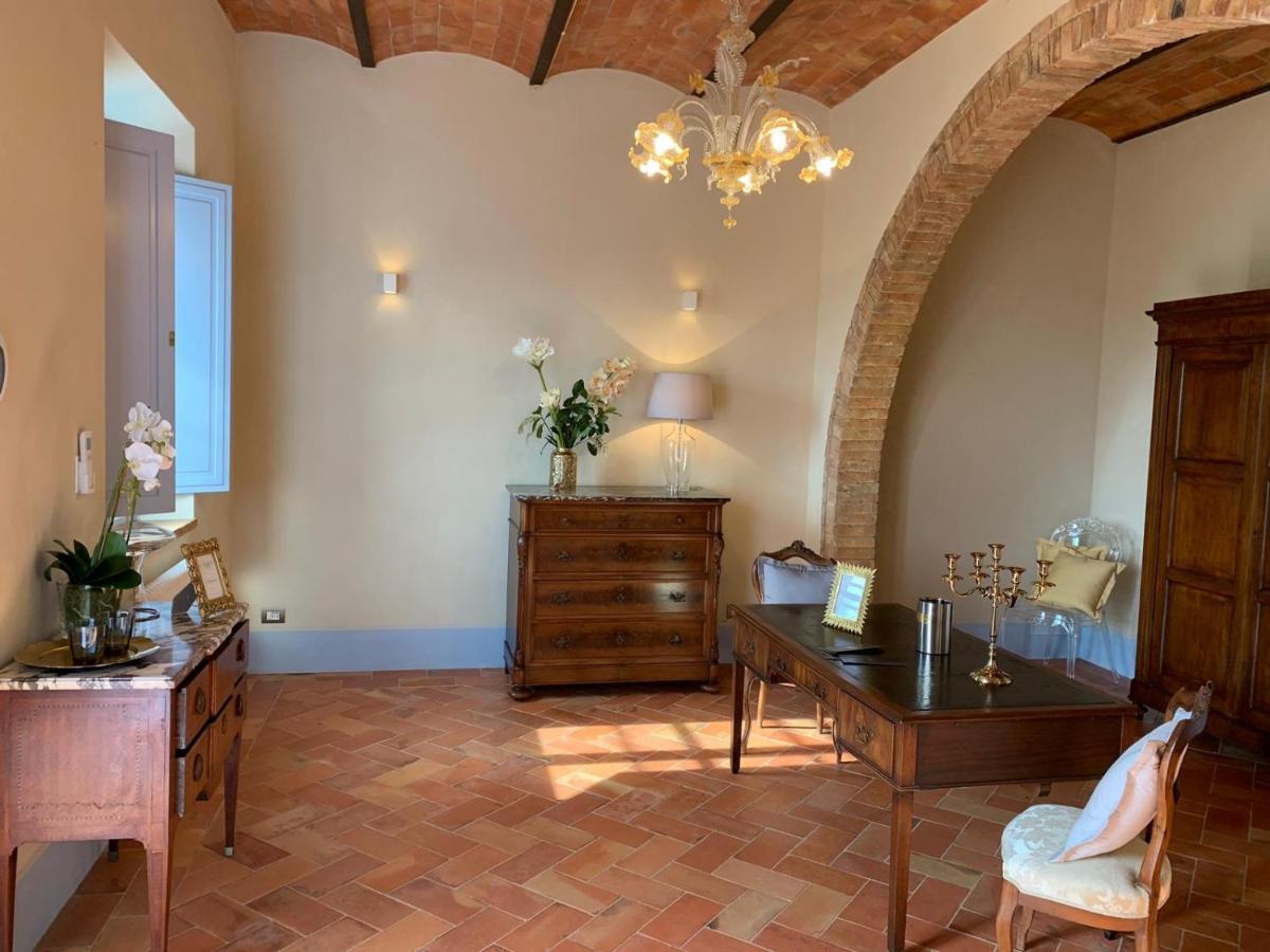 Cordella In Valdorcia Truffle And Olive Oil Resort Montalcino Luaran gambar