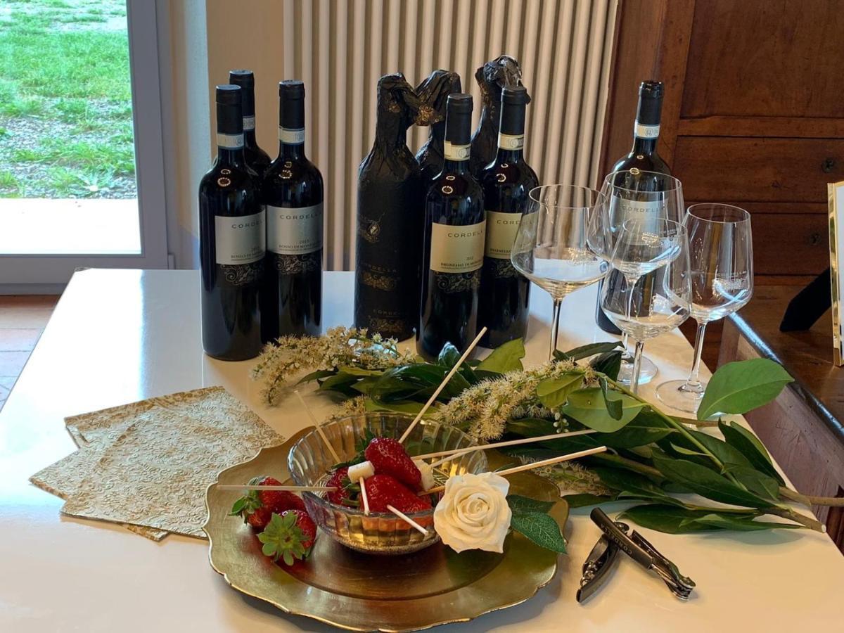 Cordella In Valdorcia Truffle And Olive Oil Resort Montalcino Luaran gambar