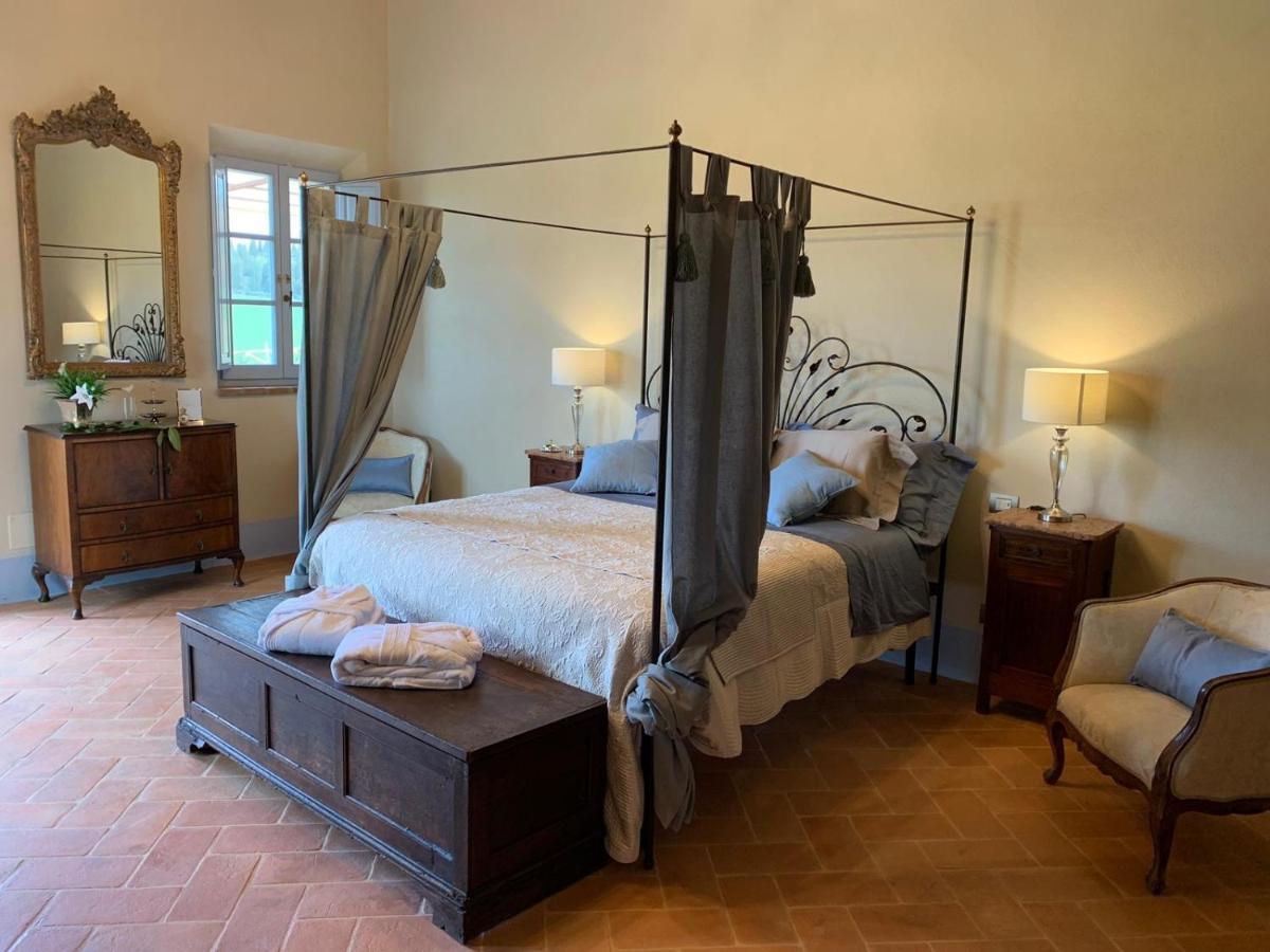 Cordella In Valdorcia Truffle And Olive Oil Resort Montalcino Luaran gambar