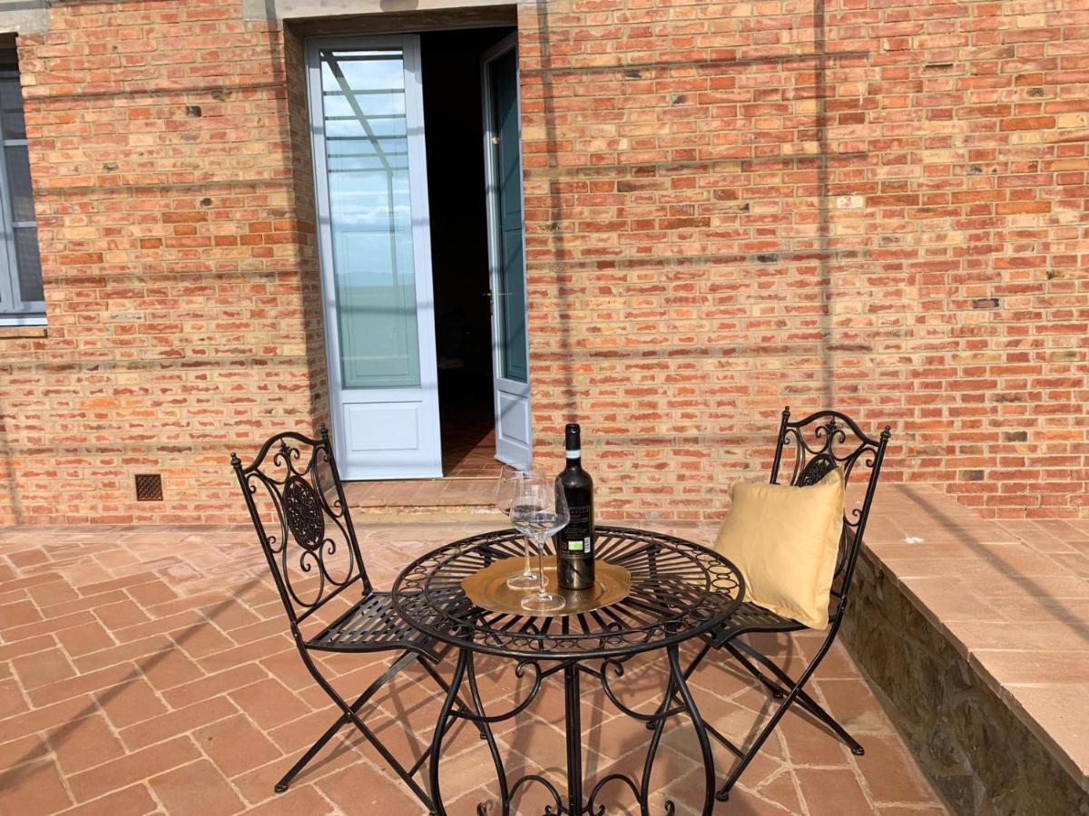 Cordella In Valdorcia Truffle And Olive Oil Resort Montalcino Luaran gambar
